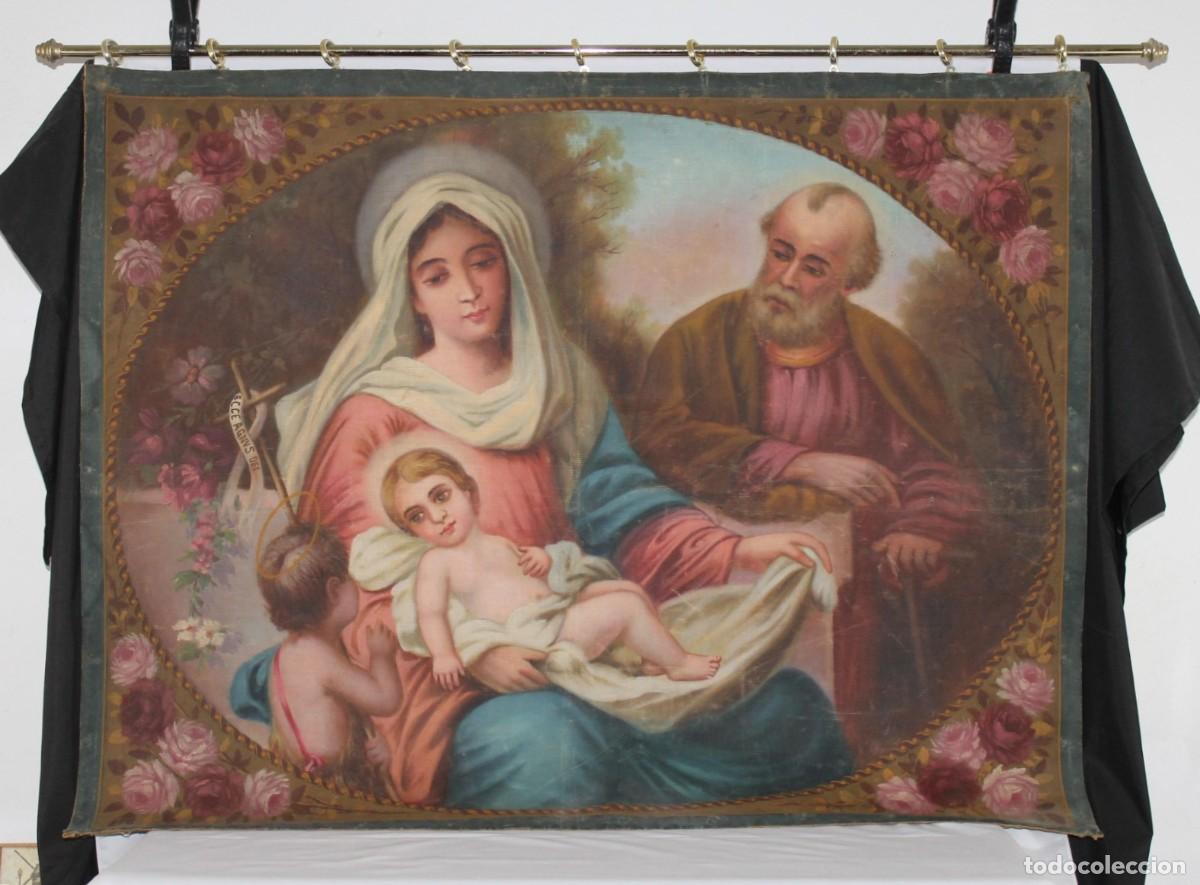 Antig&uuml;edades: Antiguo tapiz pintado. Sagrada Familia con San Juanito. Principios del siglo XX