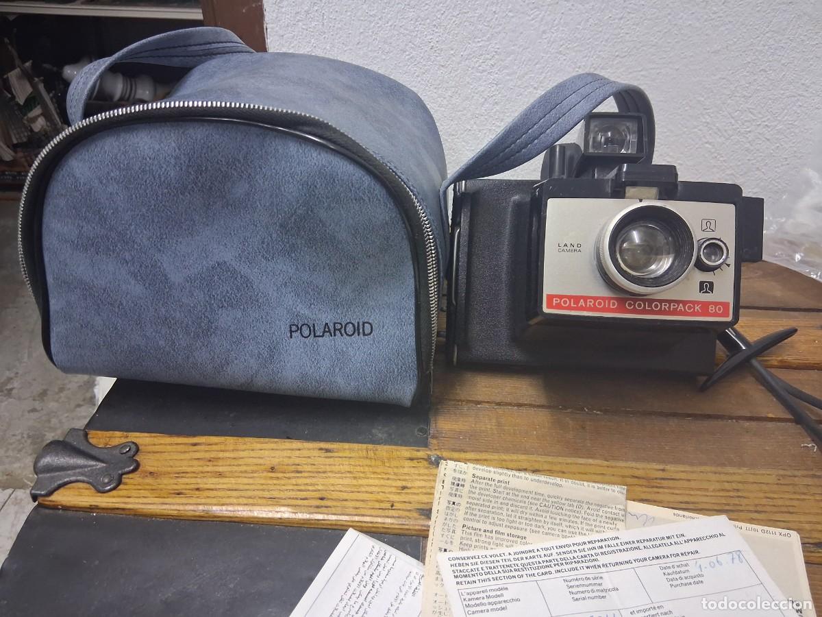 Antig&uuml;edades: Camara con funda de fotos POLAROID COLORPACK 80