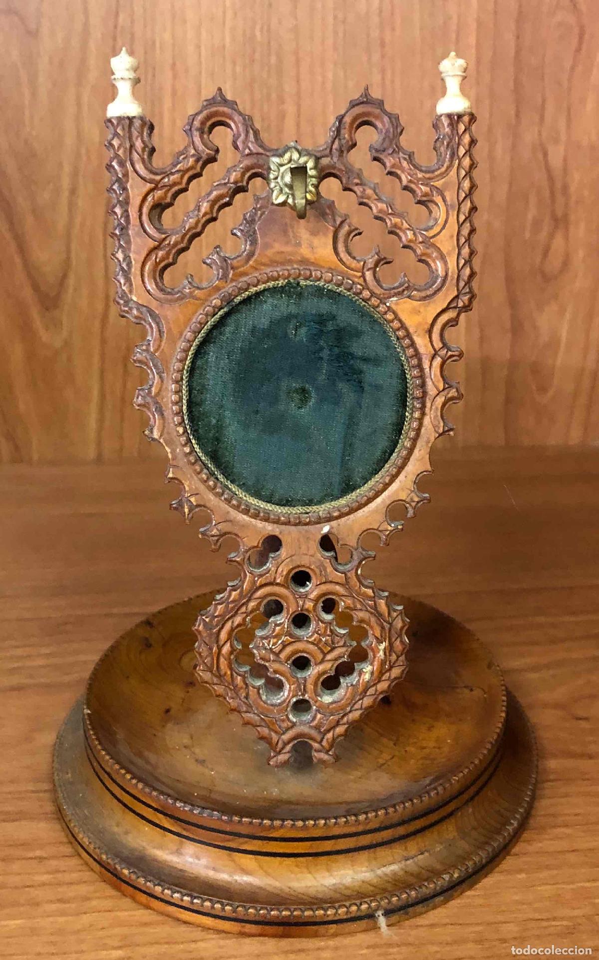 Antig&uuml;edades: ANTIGUO PORTA RELIQUIA, RETRATO O MEDALLA HECHO EN MARQUETERIA TALLADA Y CALADA. FRANCIA. SIGLO XIX