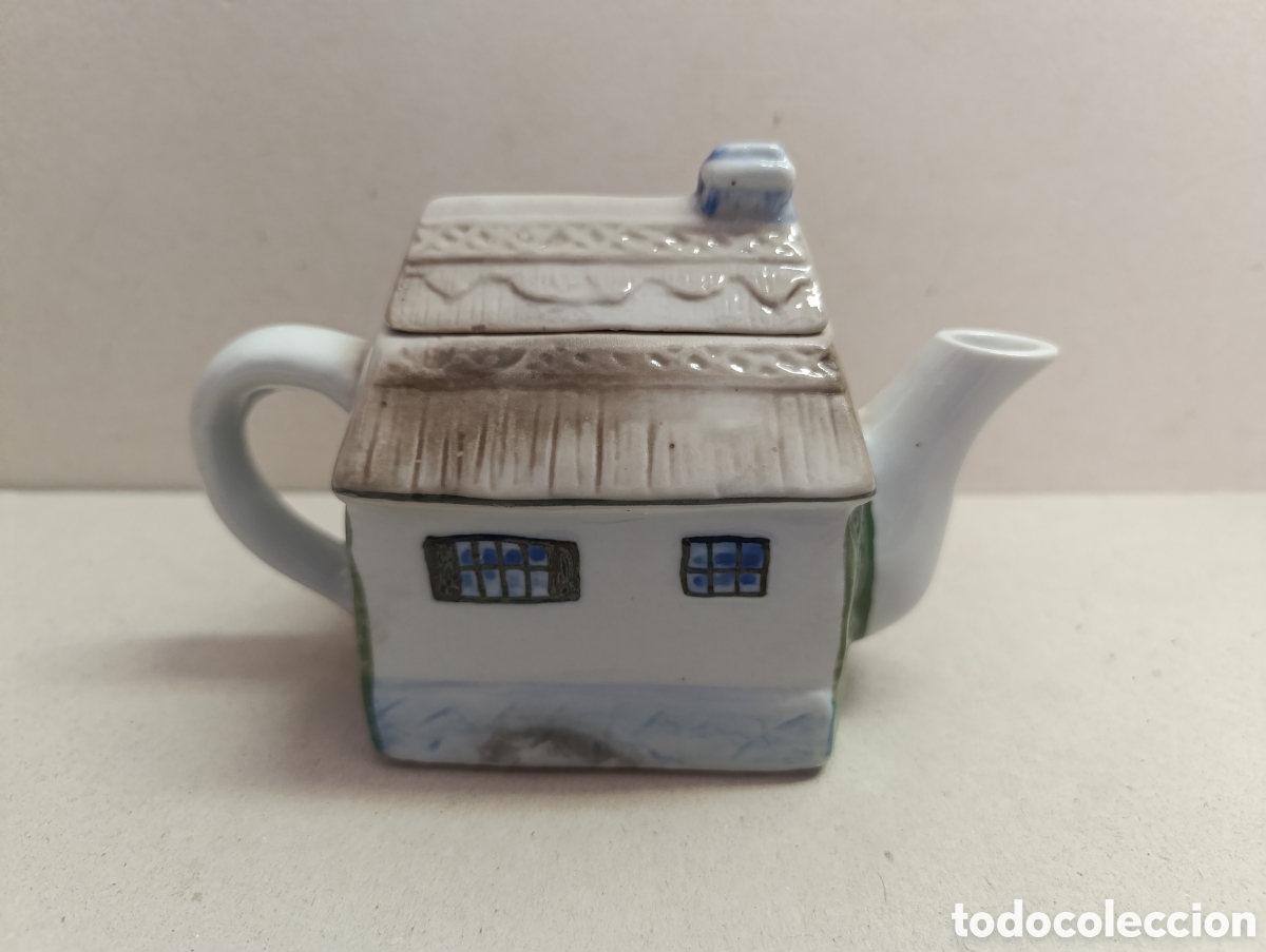 Antig&uuml;edades: TETERA PORCELANA REPRESENTANDO COTTAGE INGLES. - Foto 4