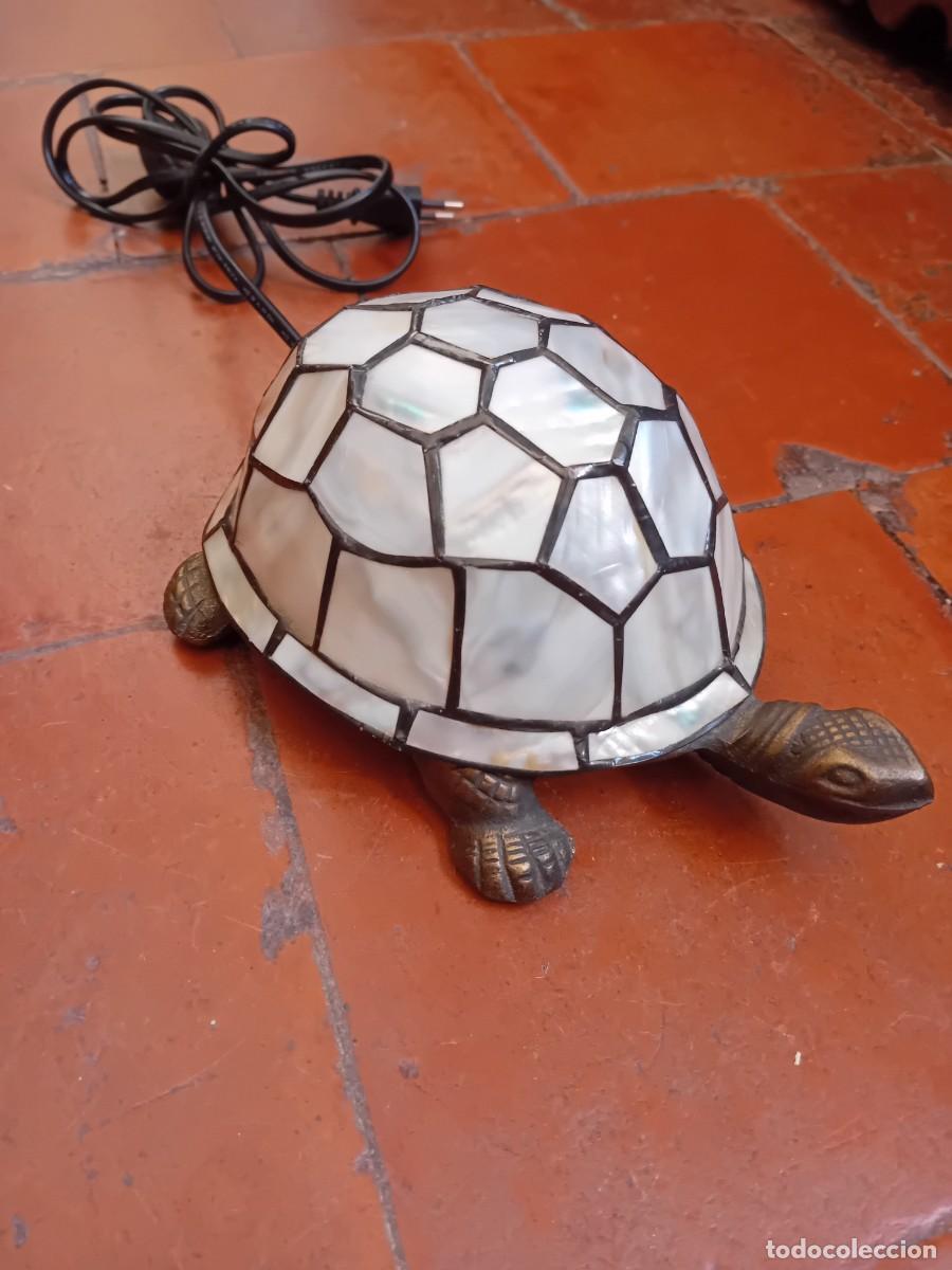 Antig&uuml;edades: Tortuga de bronce con caparaz&oacute;n tipo n&aacute;car funcionando - Foto 1