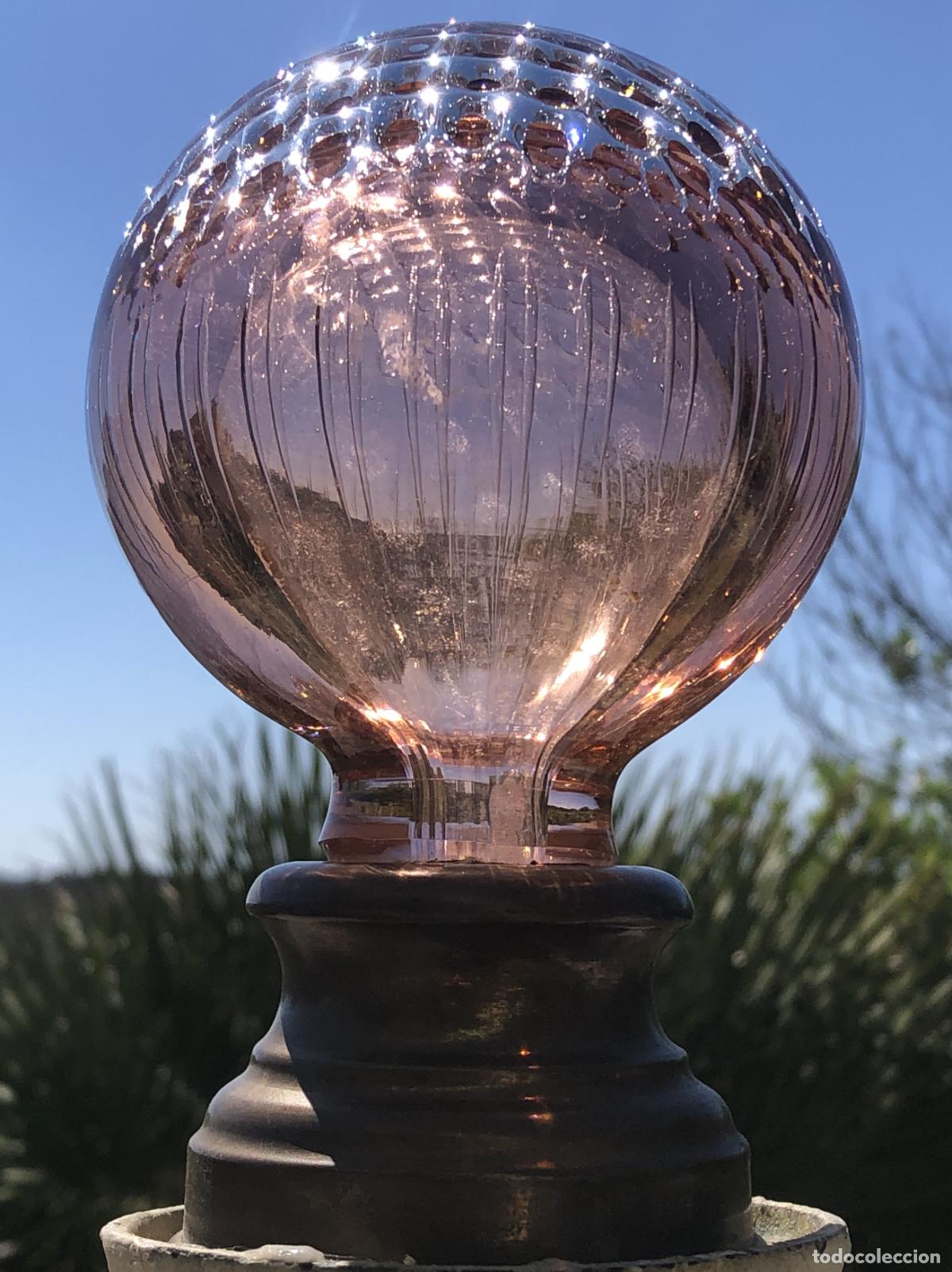 Antig&uuml;edades: Antigua Bola Pomo remate de escalera &middot; cristal panal de abeja &middot; Boule d'escalier &middot; Color Vieux rose