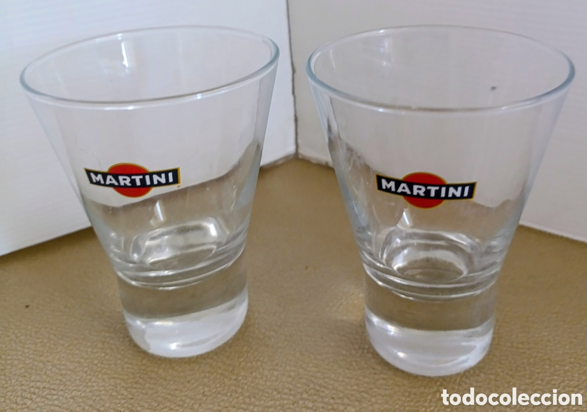 Antig&uuml;edades: 2 antiguas copas Martini