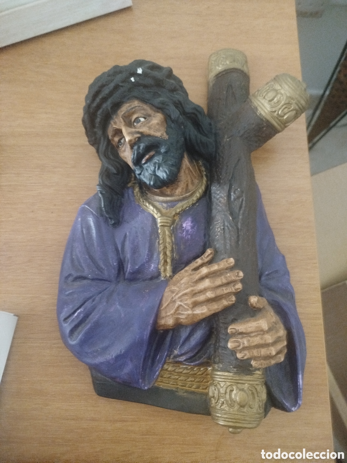Antig&uuml;edades: Figura d&eacute; colgar de gran expresi&oacute;n jes&uacute;s
