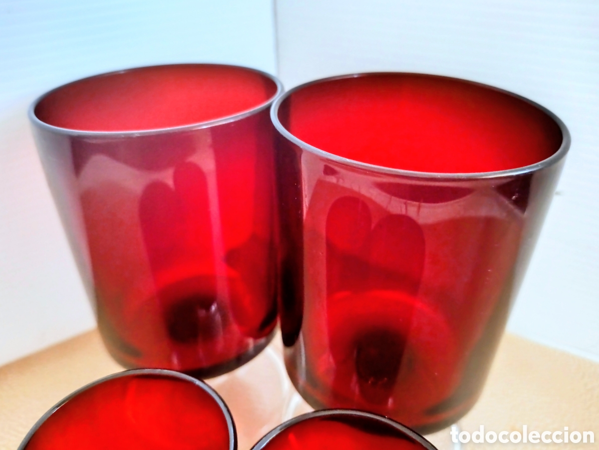 Antig&uuml;edades: Lote 4 copas Luminarc Arcoroc Cavalier rojas