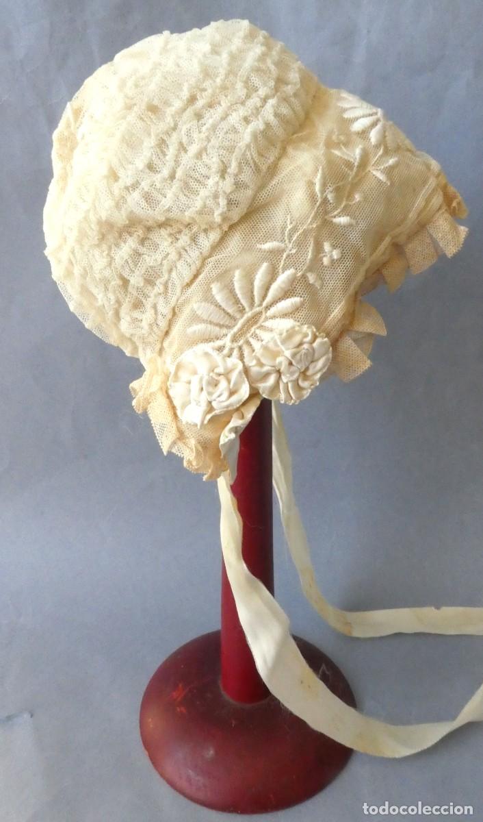 Antig&uuml;edades: ANTIGUO GORRO DE ENCAJE PARA NI&Ntilde;A O MU&Ntilde;ECA PPIO.S.XX