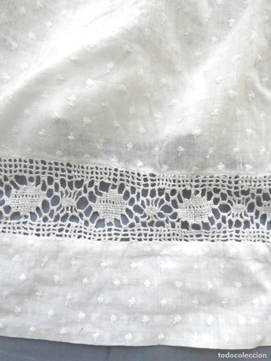 Antig&uuml;edades: ANTIGUO VESTIDO CON ENCAJES DE BOLILLO PARA NI&Ntilde;A - MU&Ntilde;ECA PPIO.S.XX