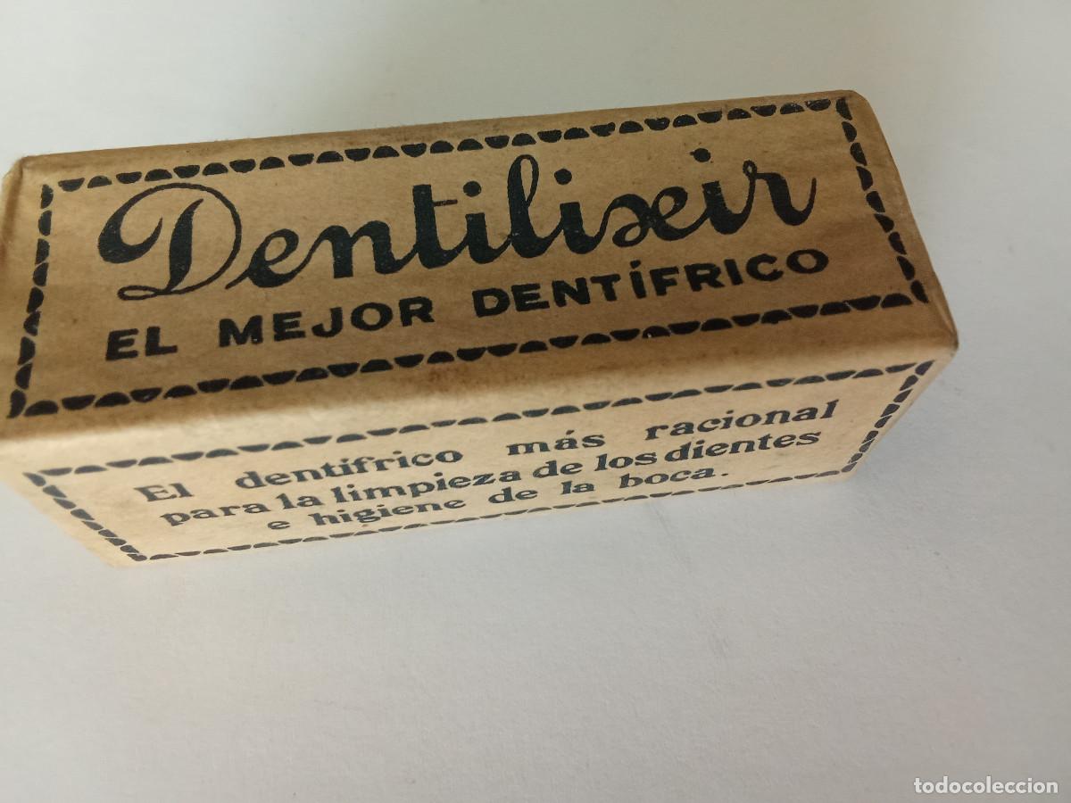 Antig&uuml;edades: Antiguo dent&iacute;frico en polvo Dentilixir paquete cerrado 0,30 pts. farmacia