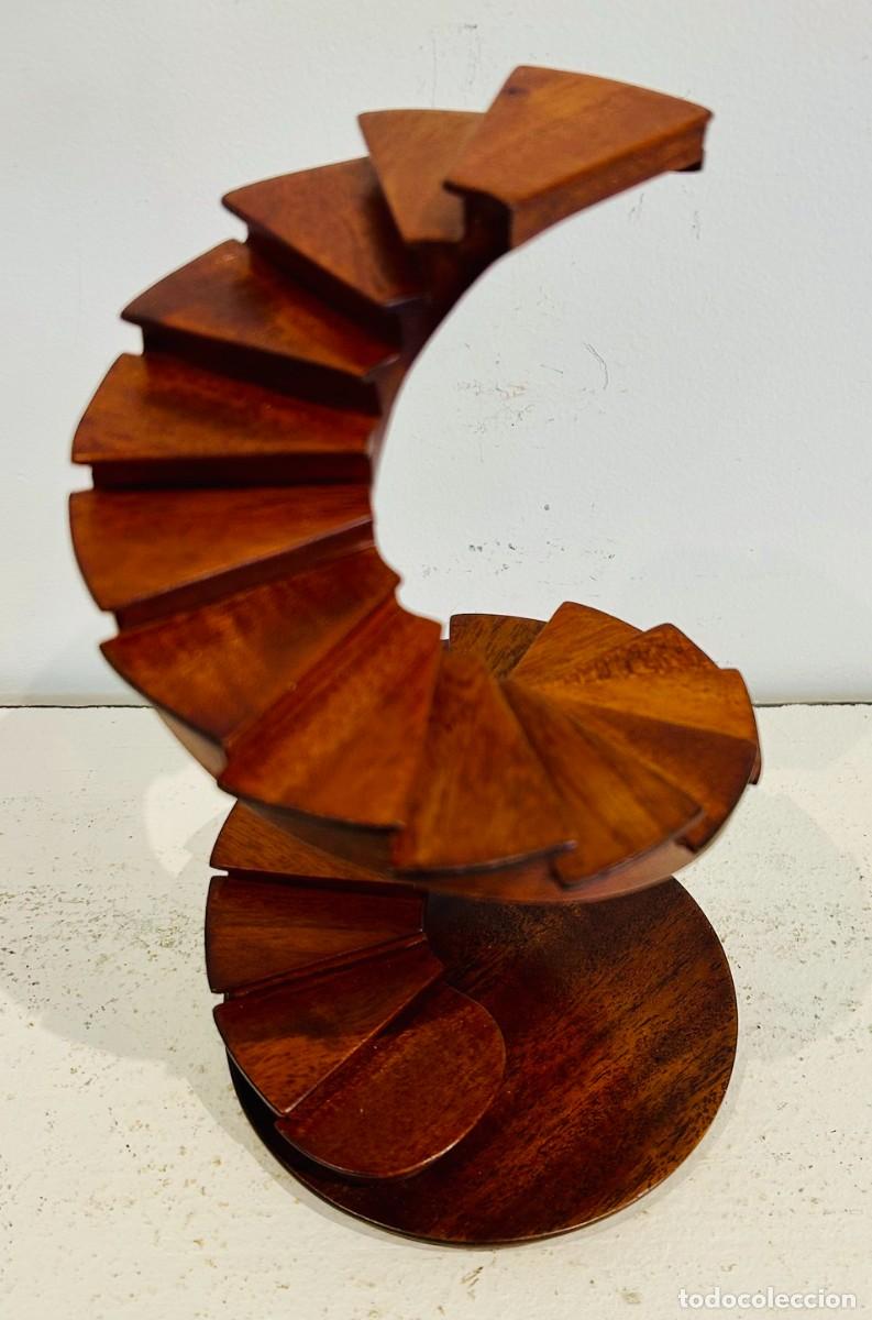 Antig&uuml;edades: Modelo Arquitectonico. Escalera en Espiral - Foto 5