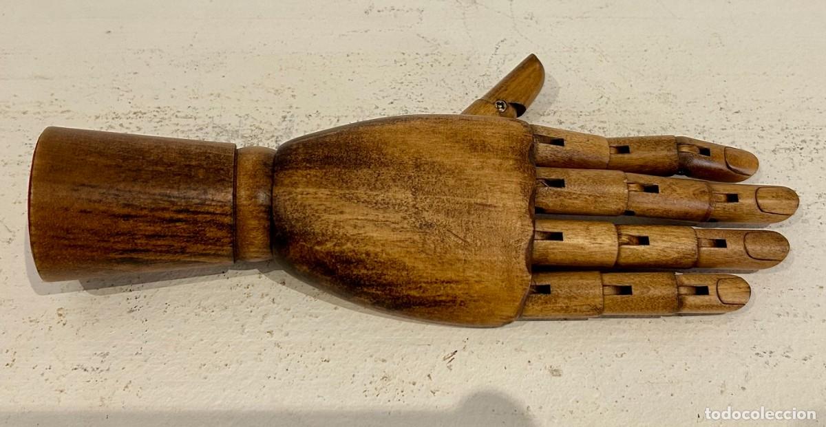 Antig&uuml;edades: Modelo de mano articulada en madera - Foto 6