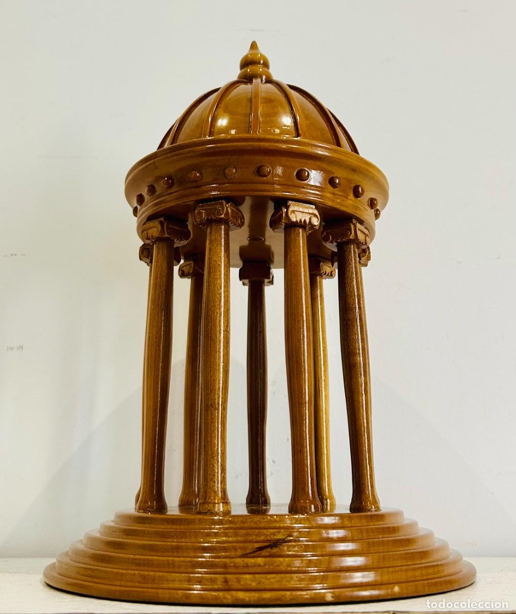 Antig&uuml;edades: Modelo Arquitectonico en madera. Duomo - Foto 2