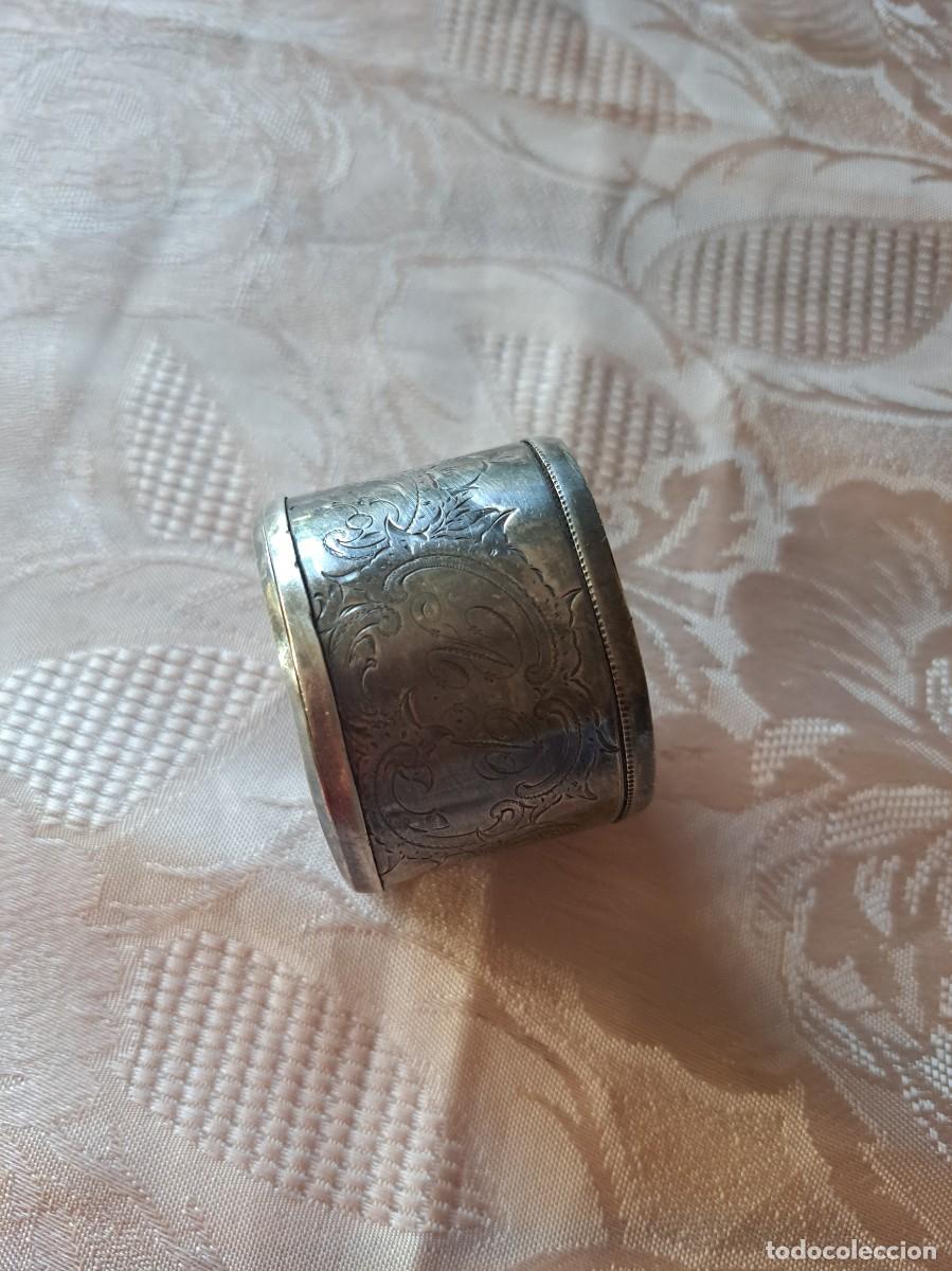 Antig&uuml;edades: Antiguo servilletero de plata 800mm