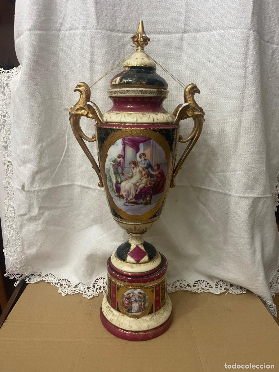 Antig&uuml;edades: ANTIGUO JARRON PORCELANA DE LIMOGES (FRANCIA) S.XIX - JARRON CONSTA DE 4 PIEZAS , ESCENAS ROMANTICAS