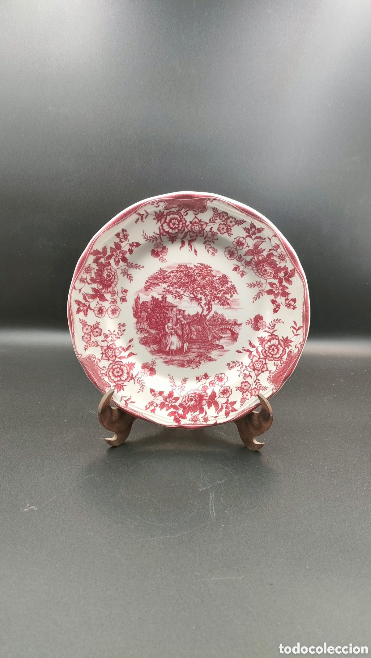 Antig&uuml;edades: 3 Platos Quadrifoglio Cer&aacute;mica Rojo y Blanco