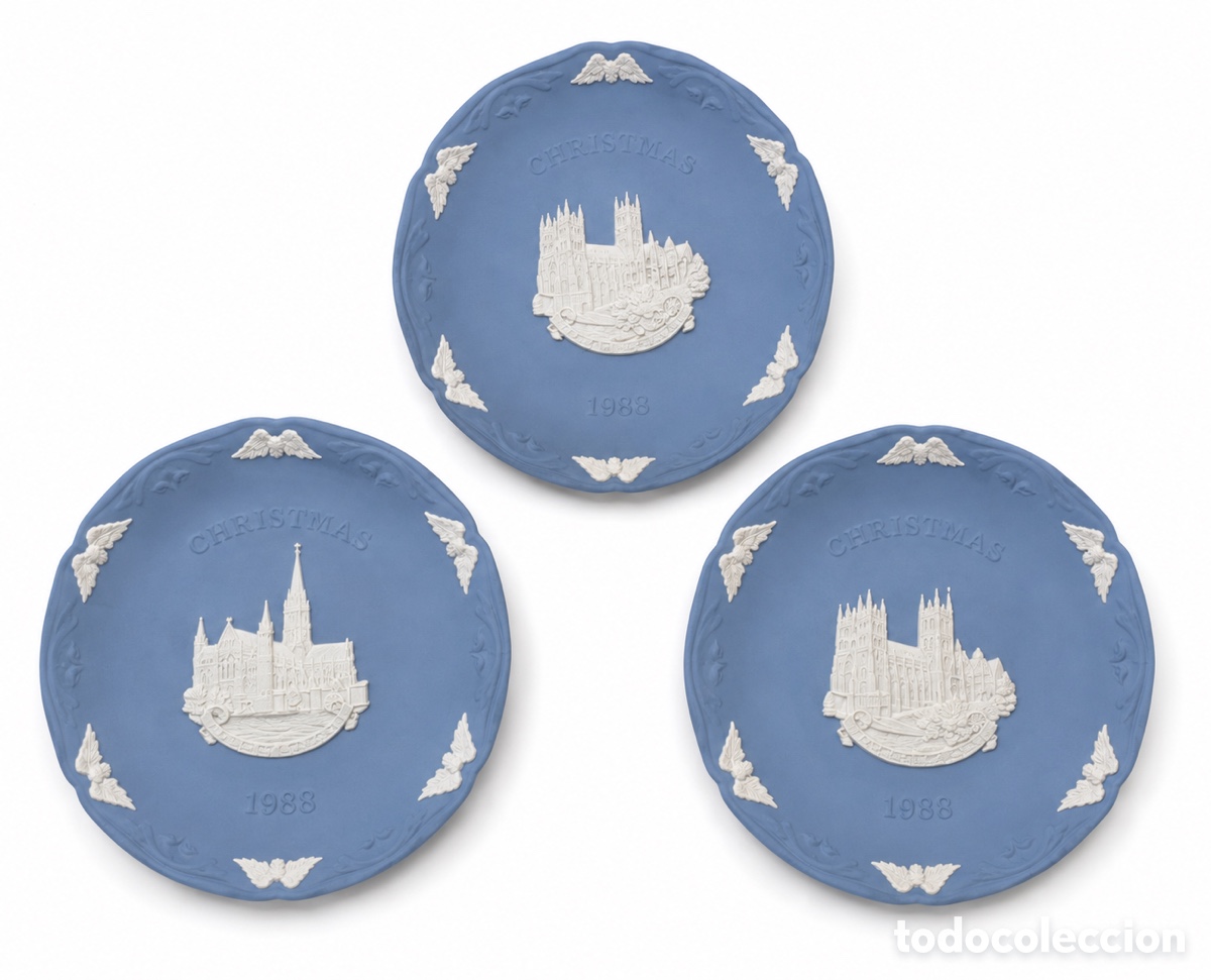 Antig&uuml;edades: 3 platos navide&ntilde;os jaspeware azul 1988 estilo Wedgwood vintage