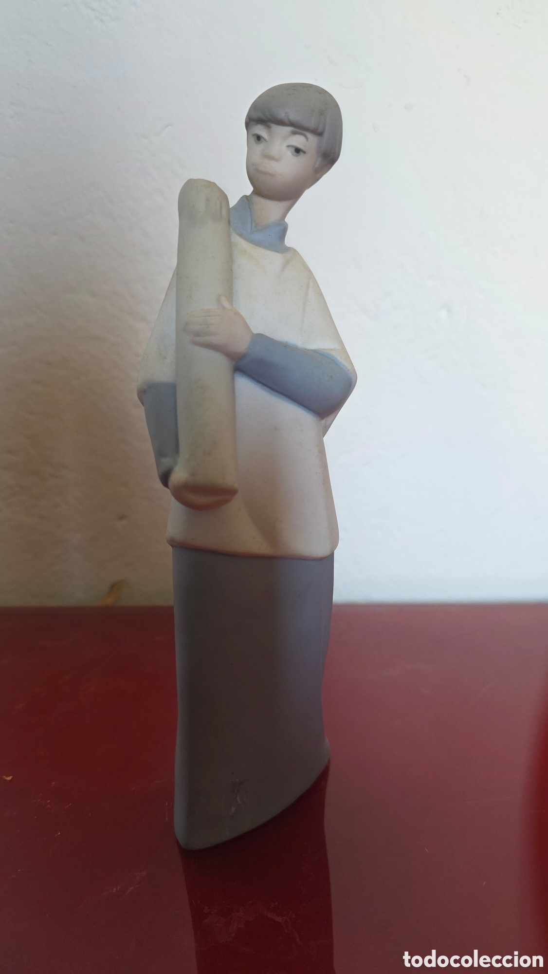 Antig&uuml;edades: Figura porcelana lladro monaguillo con cirio