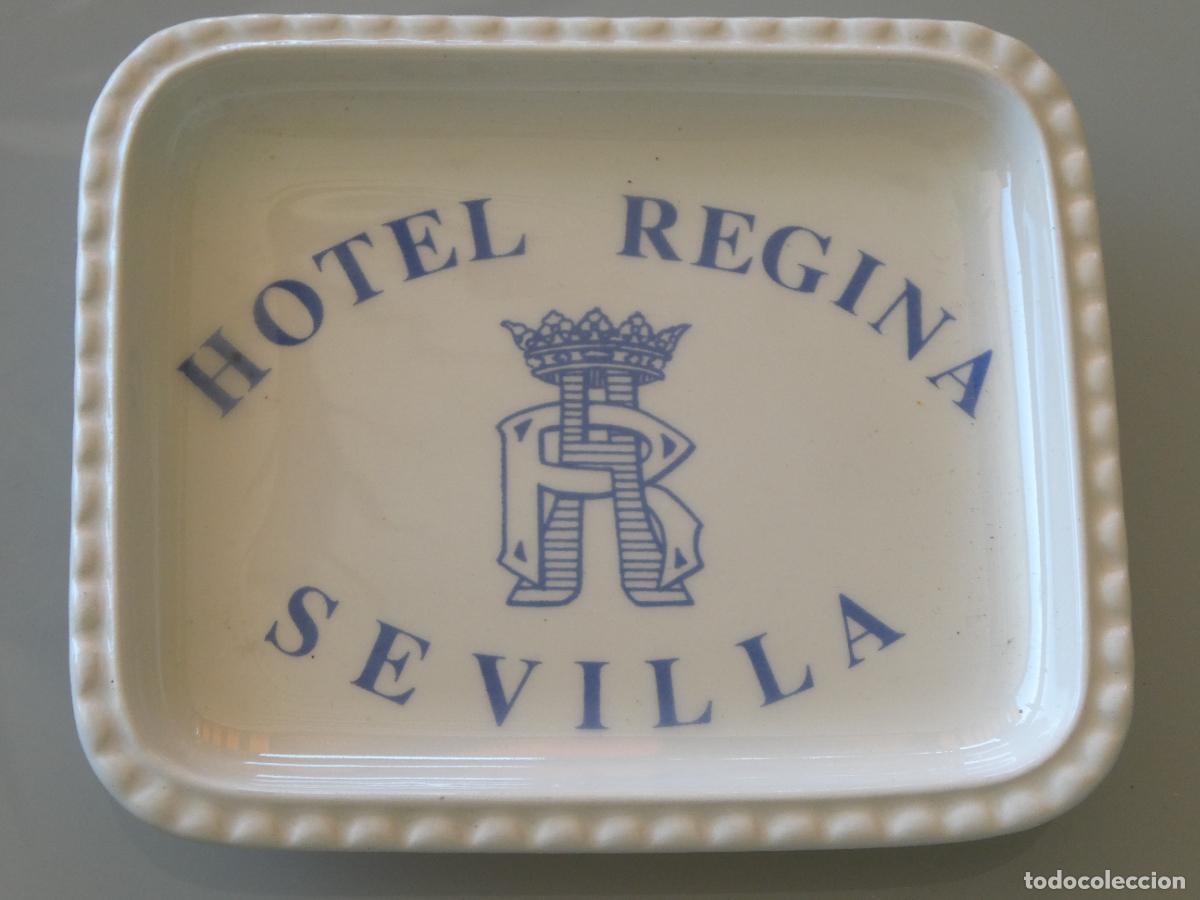Antig&uuml;edades: PLATO CENICERO DE CER&Aacute;MICA PORCELANA CARTUJA PICKMAN S.A. SEVILLA. HOTEL REGINA, 14CM. 200GR