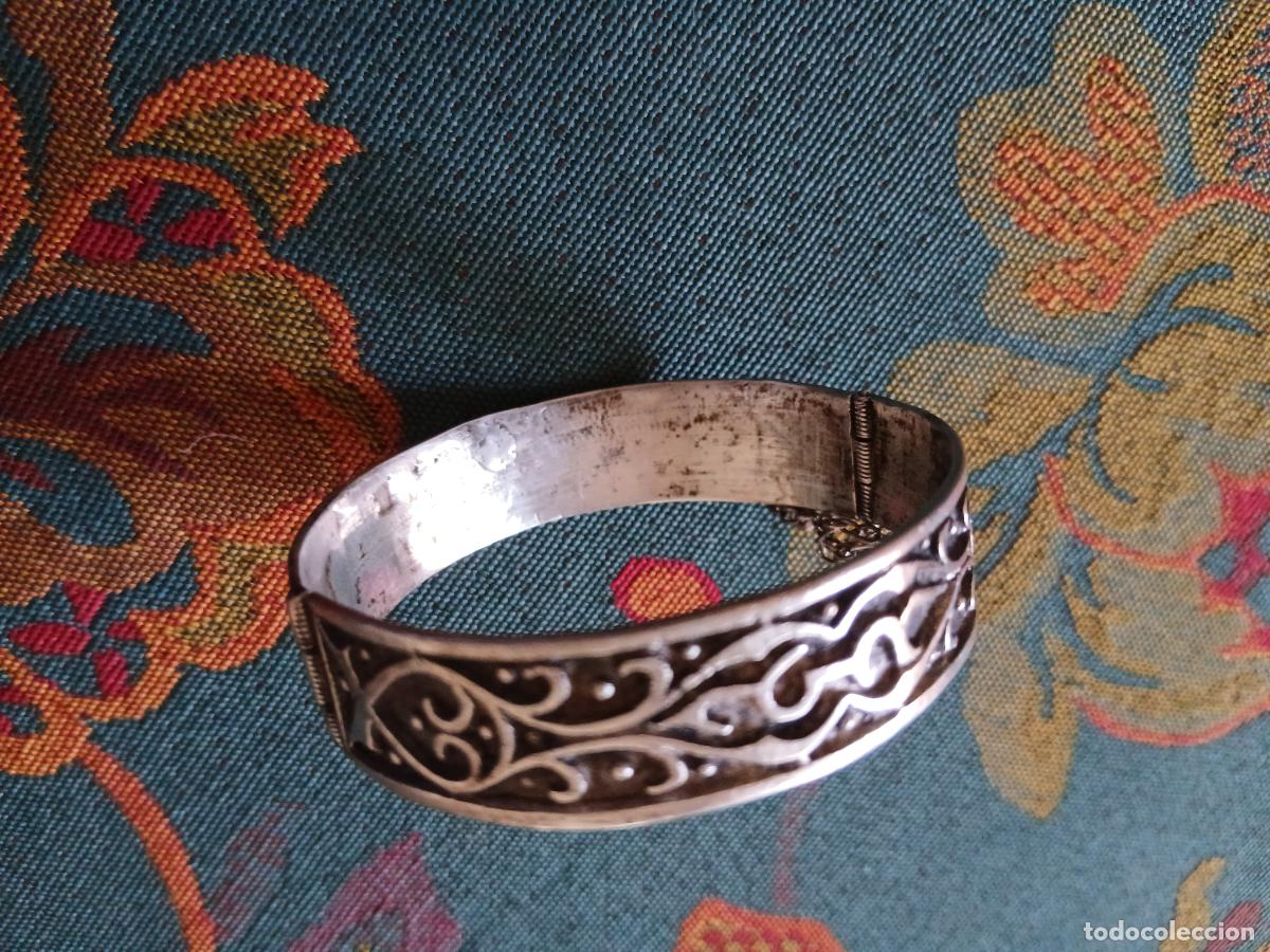 Antig&uuml;edades: Pulsera brazalete etnica de `plata