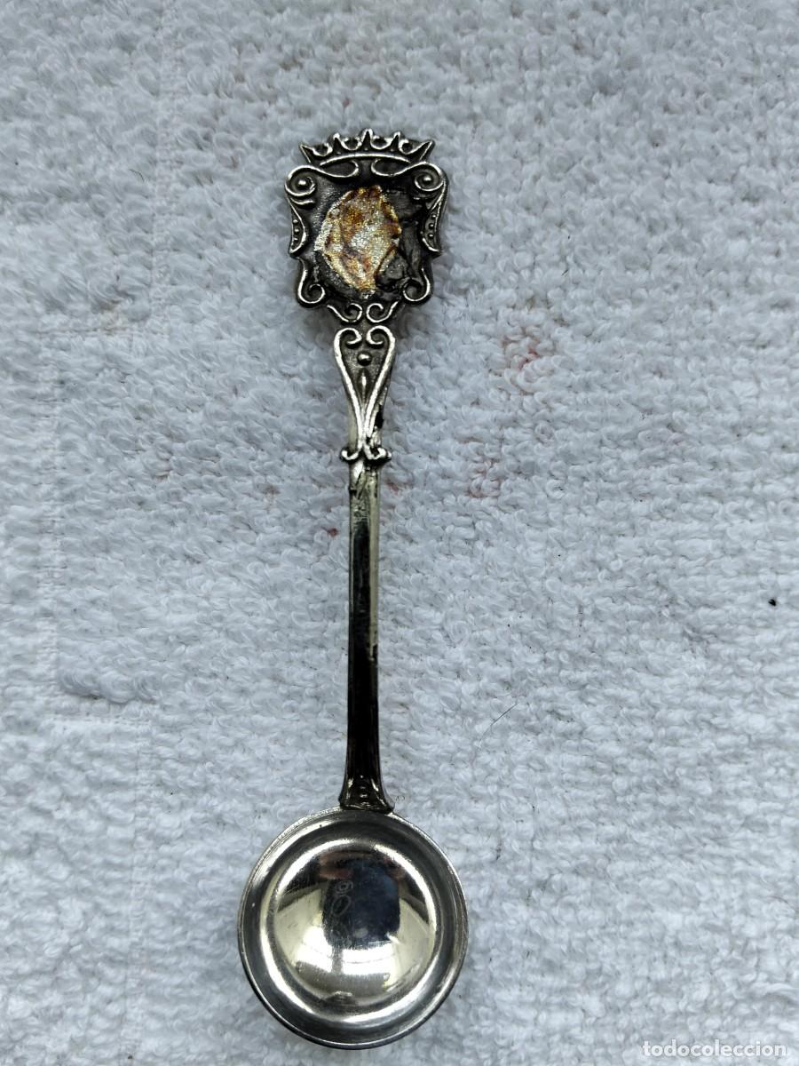 Antig&uuml;edades: CUCHARILLA PLATA DE LEY PARA ESCUDO