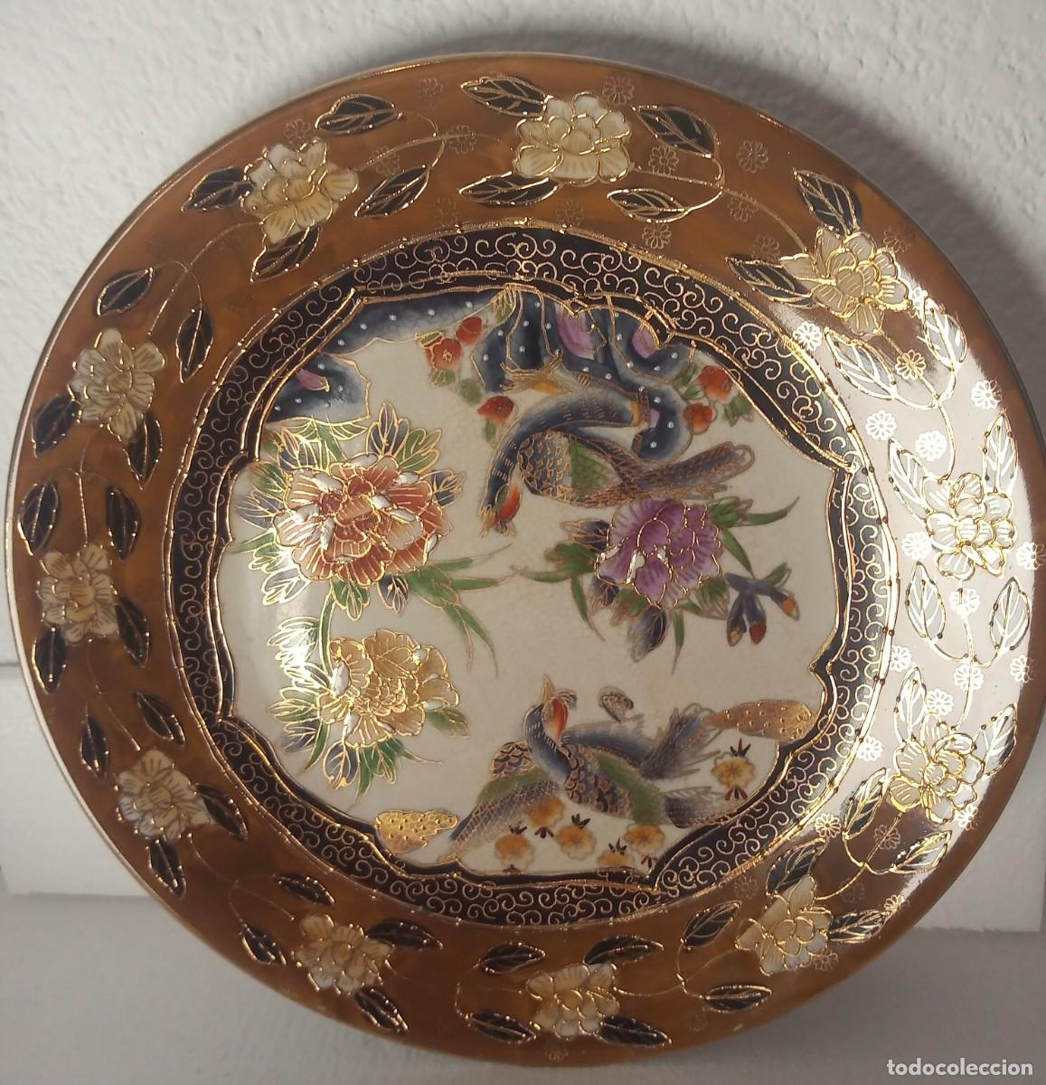 Antig&uuml;edades: Plato de pared porcelana estilo satsuma