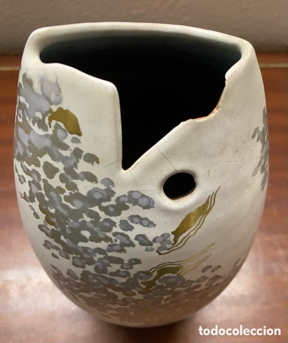 Antig&uuml;edades: Jarron Florero Ceramica 27X15 Gris Claro con Hojitas