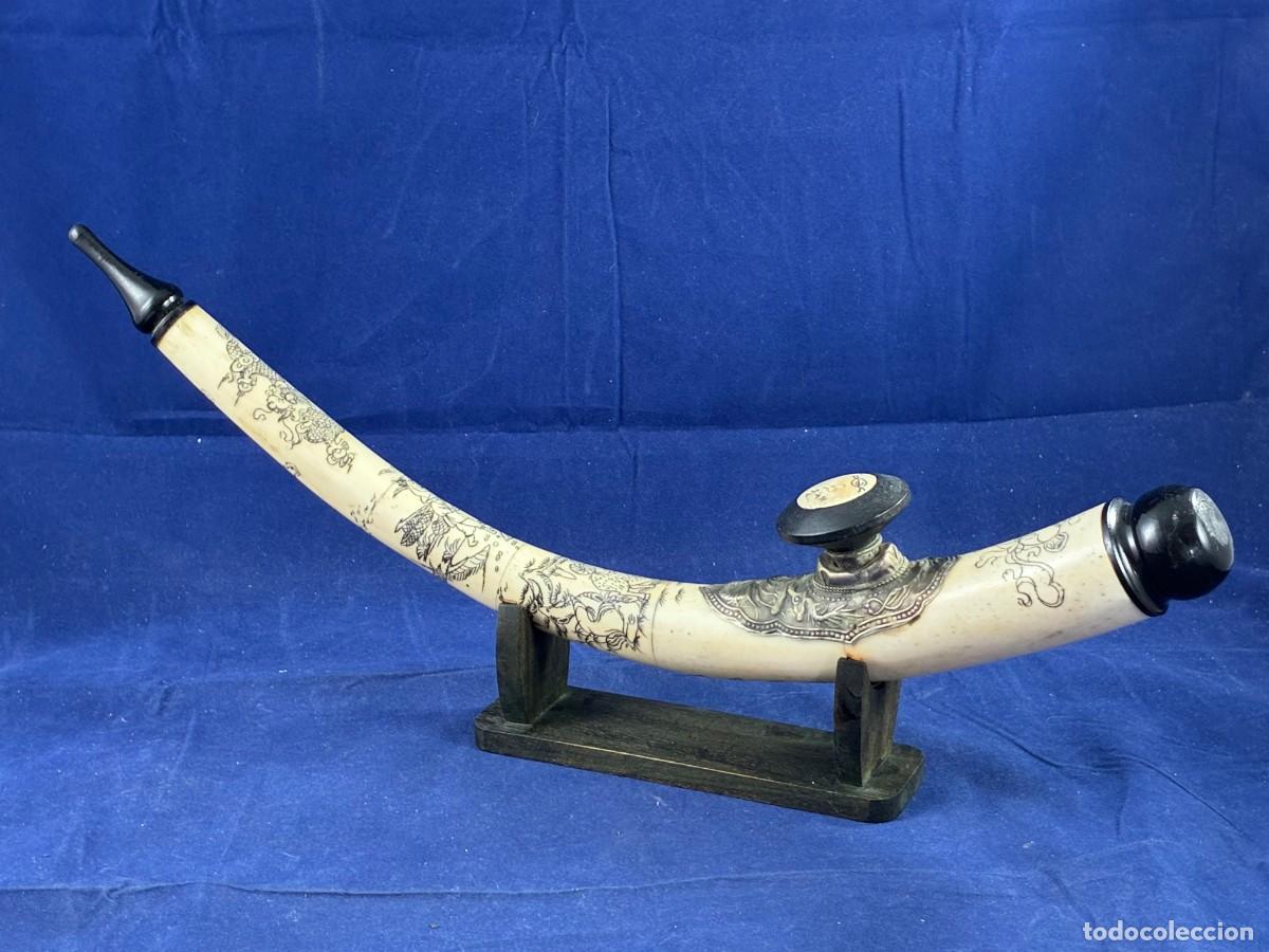 Antig&uuml;edades: Pipa opio china hueso 1900 decoraci&oacute;n campestre soporte madera buen estado