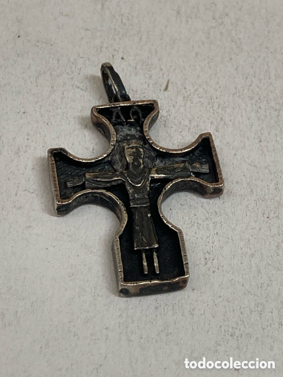 Antig&uuml;edades: Cruz de plata religiosa C596