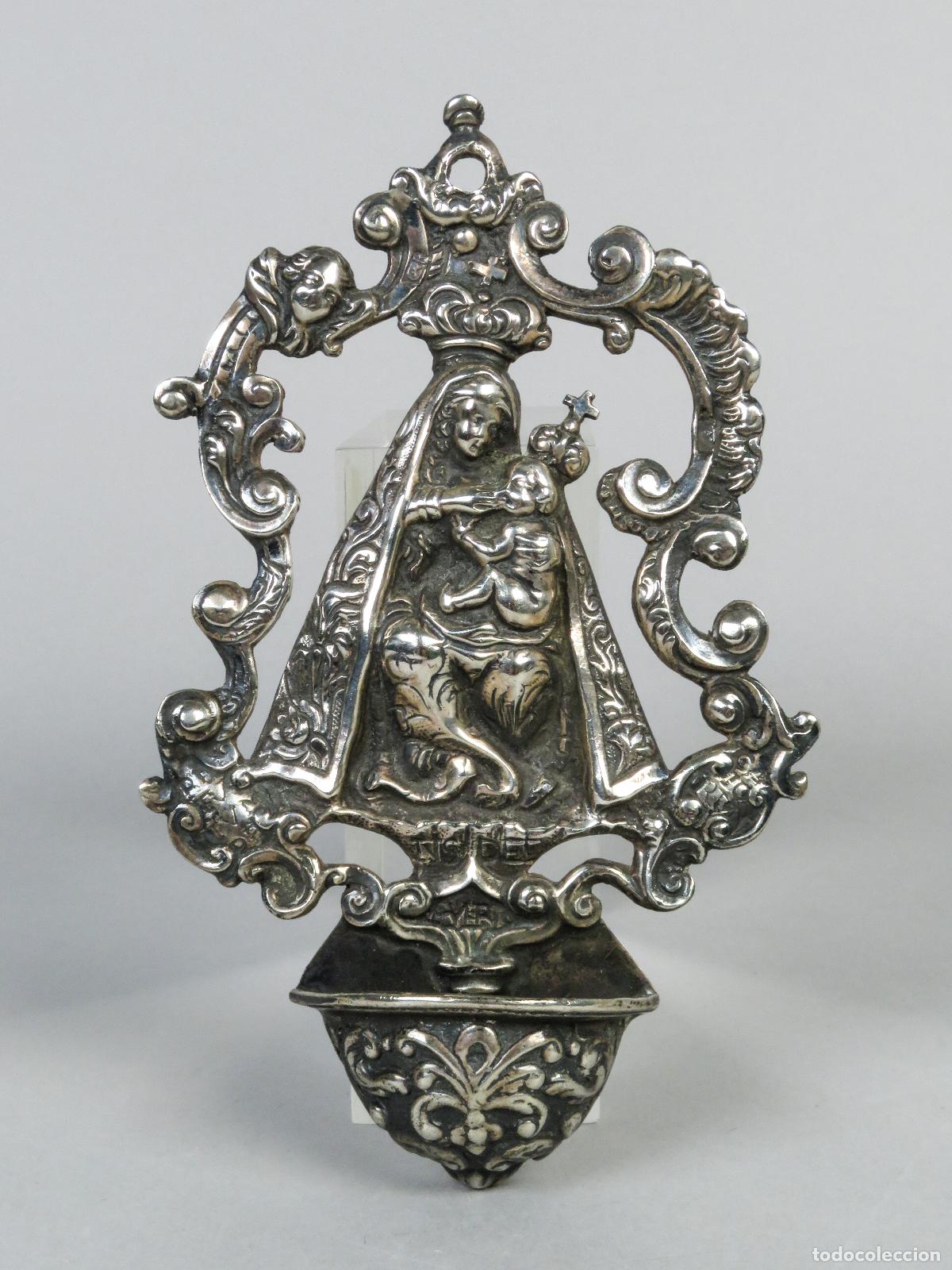 Antig&uuml;edades: Nuestra Se&ntilde;ora del Puerto benditera de plata mediados del siglo XX