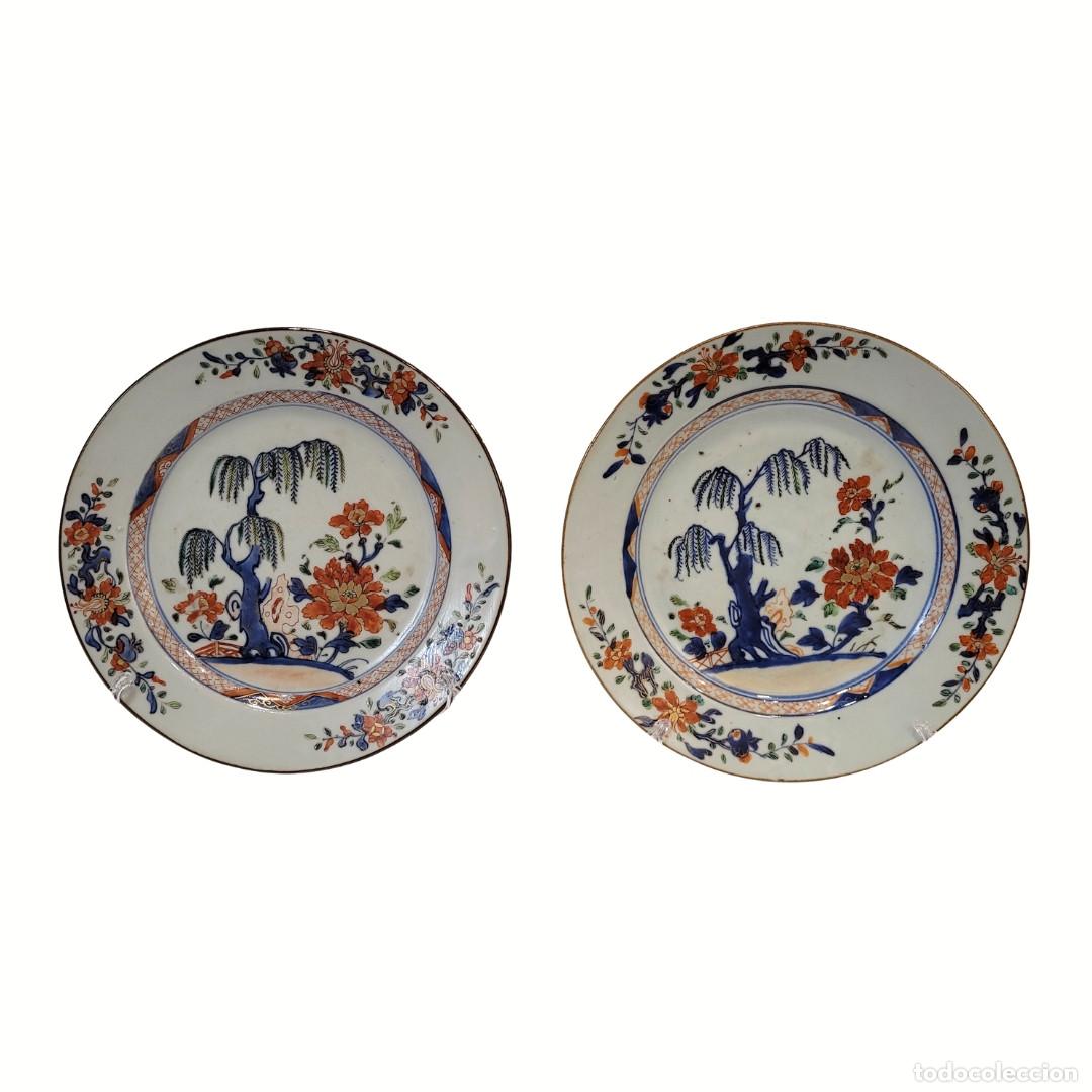 Antig&uuml;edades: Pareja platos porcelana Imari, Compa&ntilde;&iacute;a Brit&aacute;nica Indias Orientales, Dinast&iacute;a Qing, 1790 - China