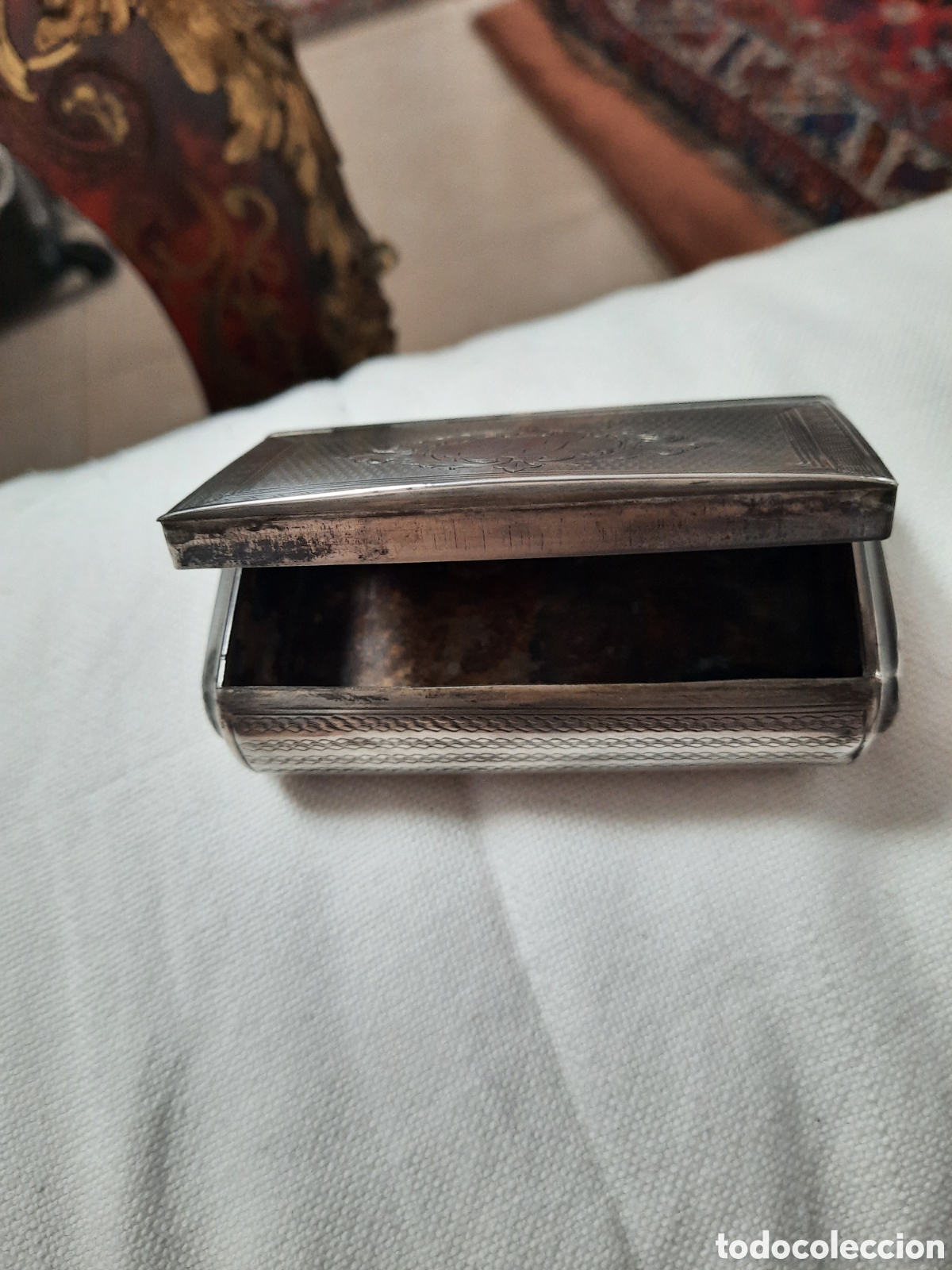 Antig&uuml;edades: Antigua caja de plata - Foto 3