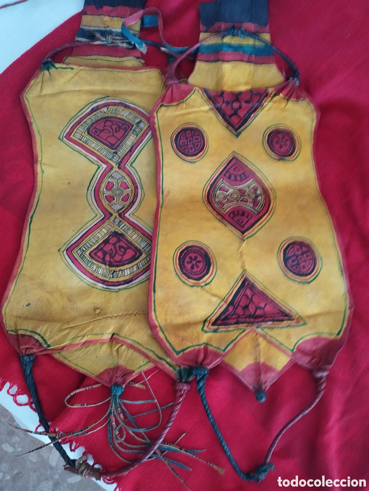 Antig&uuml;edades: Dos Antiguos Odres Tuareg. - Foto 3