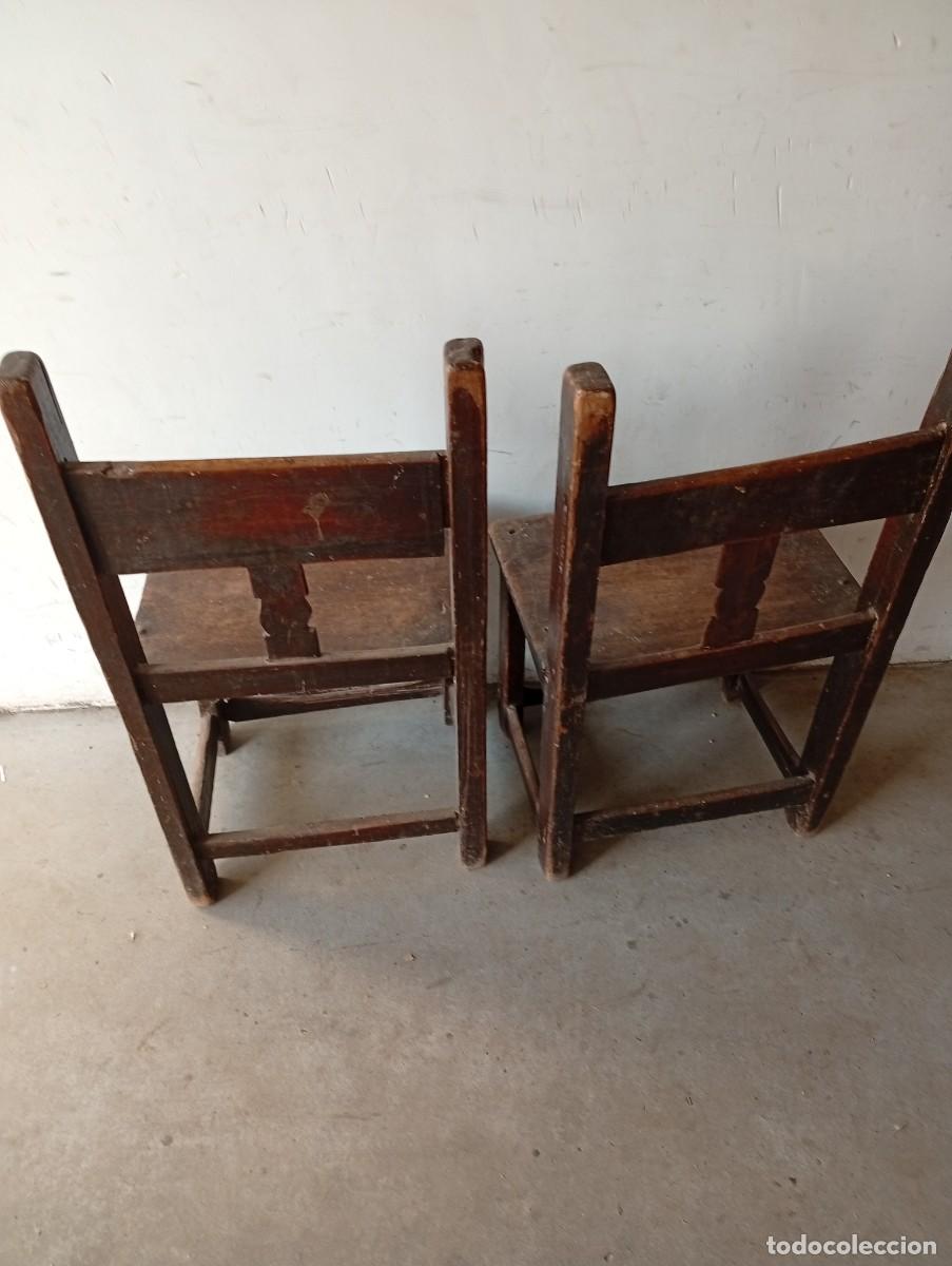 Antig&uuml;edades: DOS SILLAS CENTENARIAS DE MADERA - Foto 7