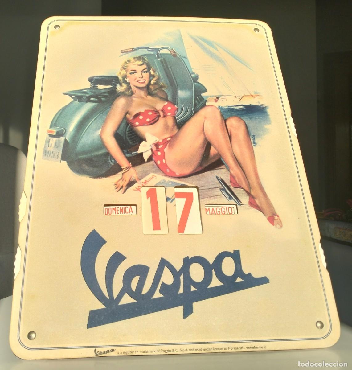 Antig&uuml;edades: VESPA, CALENDARIO PERPETUO. PIN UP. ANTIGUO. ITALIA.