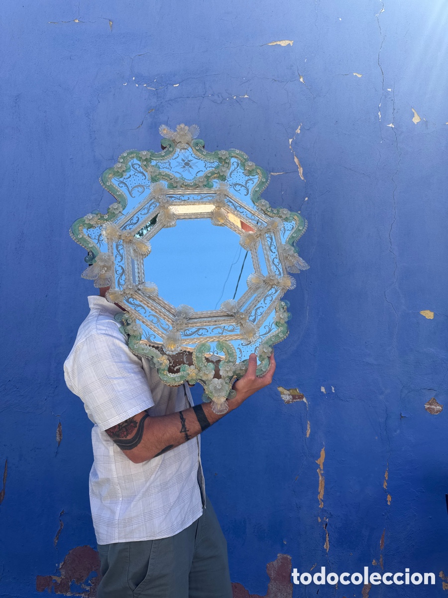 Antig&uuml;edades: Espejo Veneciano en cristal de Murano