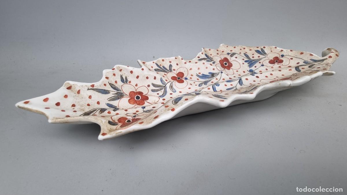 Antig&uuml;edades: Recipiente de cer&aacute;mica decorado con flores - Foto 2