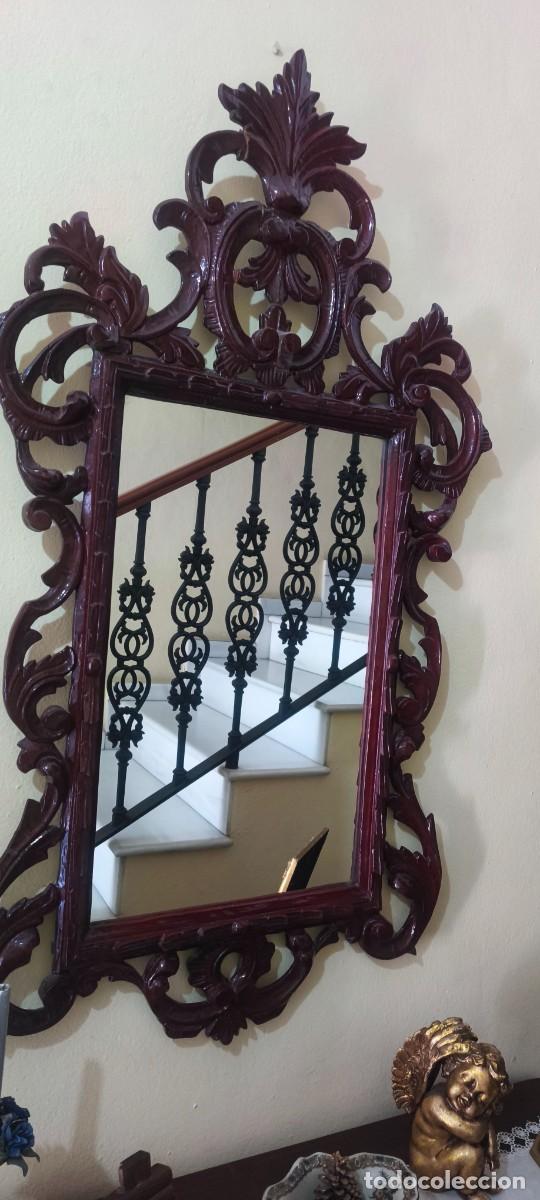 Antig&uuml;edades: Espejo y dos apliques cornucopia, espejo y dos sillas - Foto 3
