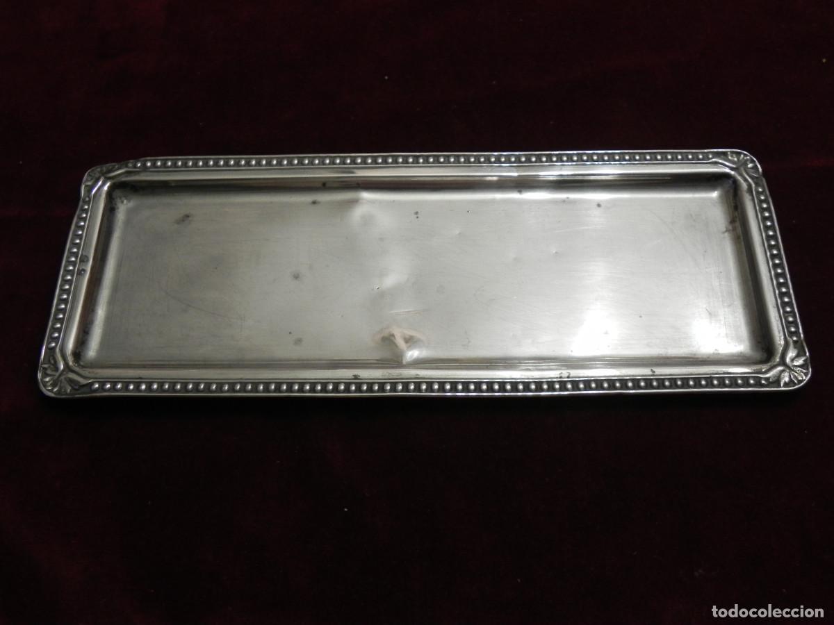 Antig&uuml;edades: ** ANTIGUA BANDEJA DE PLATA **
