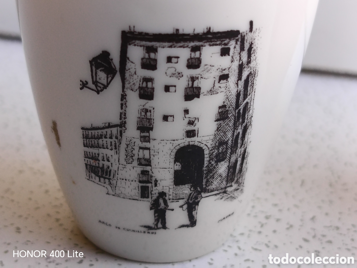 Antig&uuml;edades: Dos vasos de caf&eacute; de colecci&oacute;n recuerdo de Madrid - Foto 4