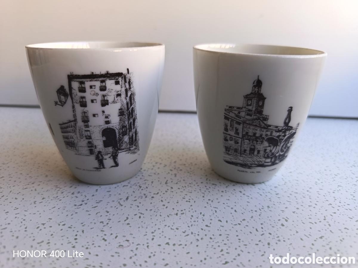 Antig&uuml;edades: Dos vasos de caf&eacute; de colecci&oacute;n recuerdo de Madrid