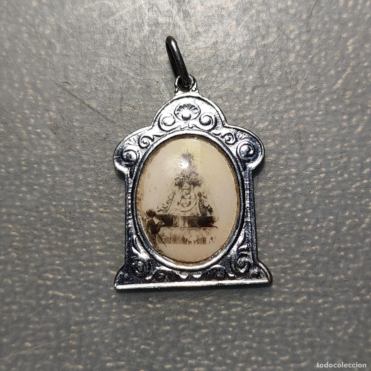 Antig&uuml;edades: MEDALLA RELIGIOSA MARE DE DEU D'AGRES MARCO NIQUELADO