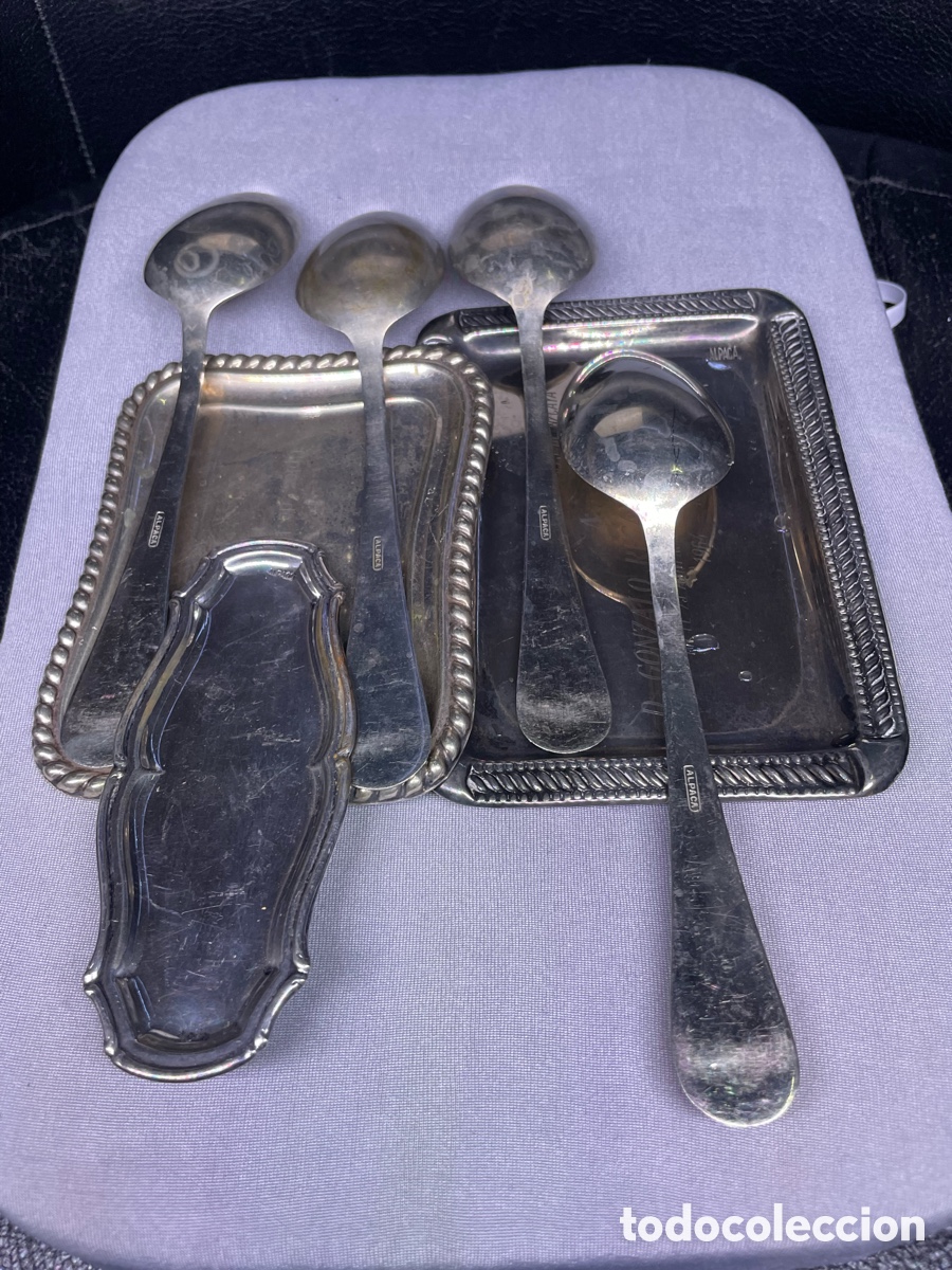 Antig&uuml;edades: Elegante Lote Bandejas Cucharas Alpaca