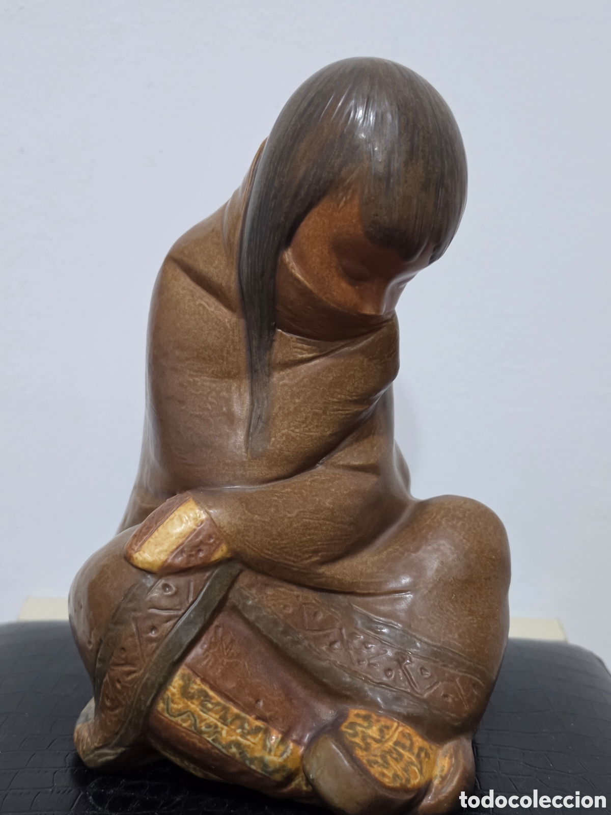 Antiquit&auml;ten: Ni&ntilde;a de Esquimal Lladr&oacute; 26x22 cm.