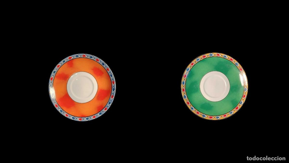 Antiguidades: Dos Platos Peque&ntilde;os Coloridos, Marca Fine Porcelain China, para T&eacute;, Estilo Vintage