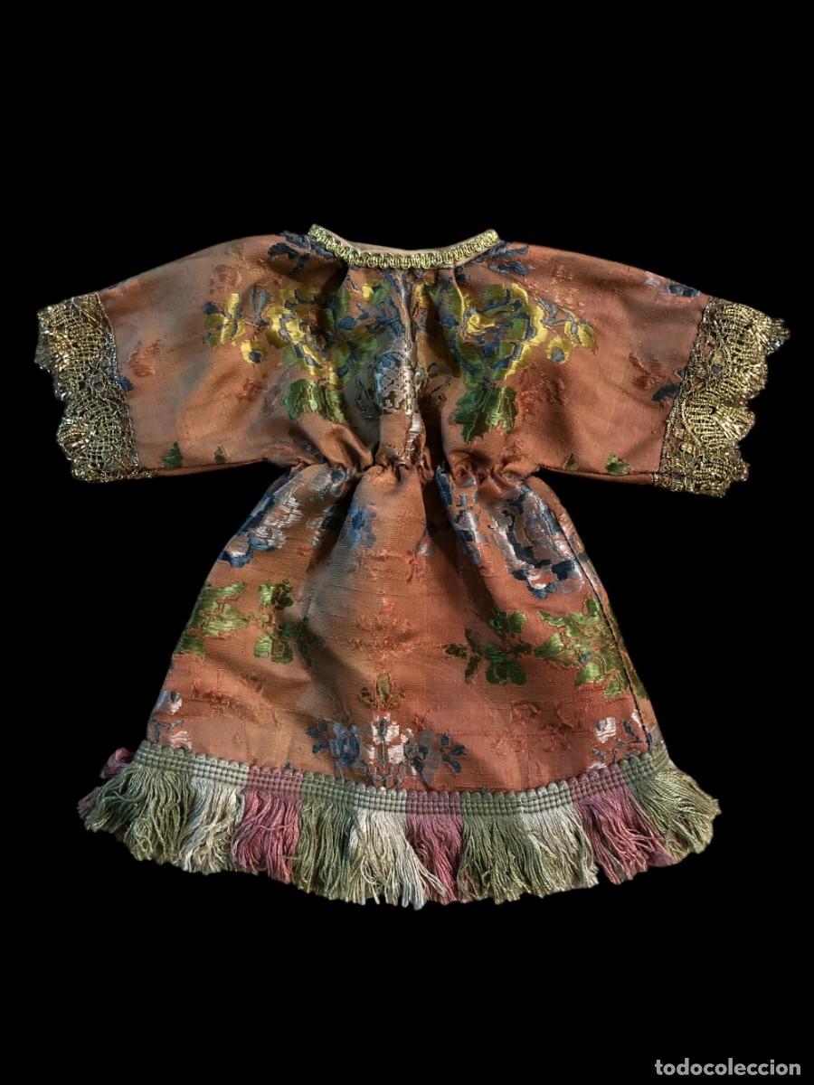Antiquit&eacute;s: VESTIDITO NI&Ntilde;O JESUS REALIZADO CON TELA ANTIGUA