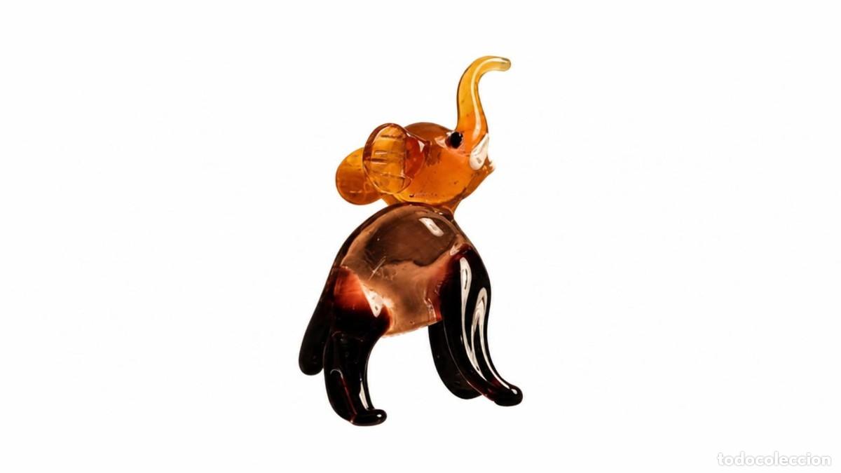Antig&uuml;edades: FIGURA ELEFANTE TALLADA A MANO EN M&Aacute;RMOL ROSA - ARTESAN&Iacute;A KENIANA - A&Ntilde;OS 70/80