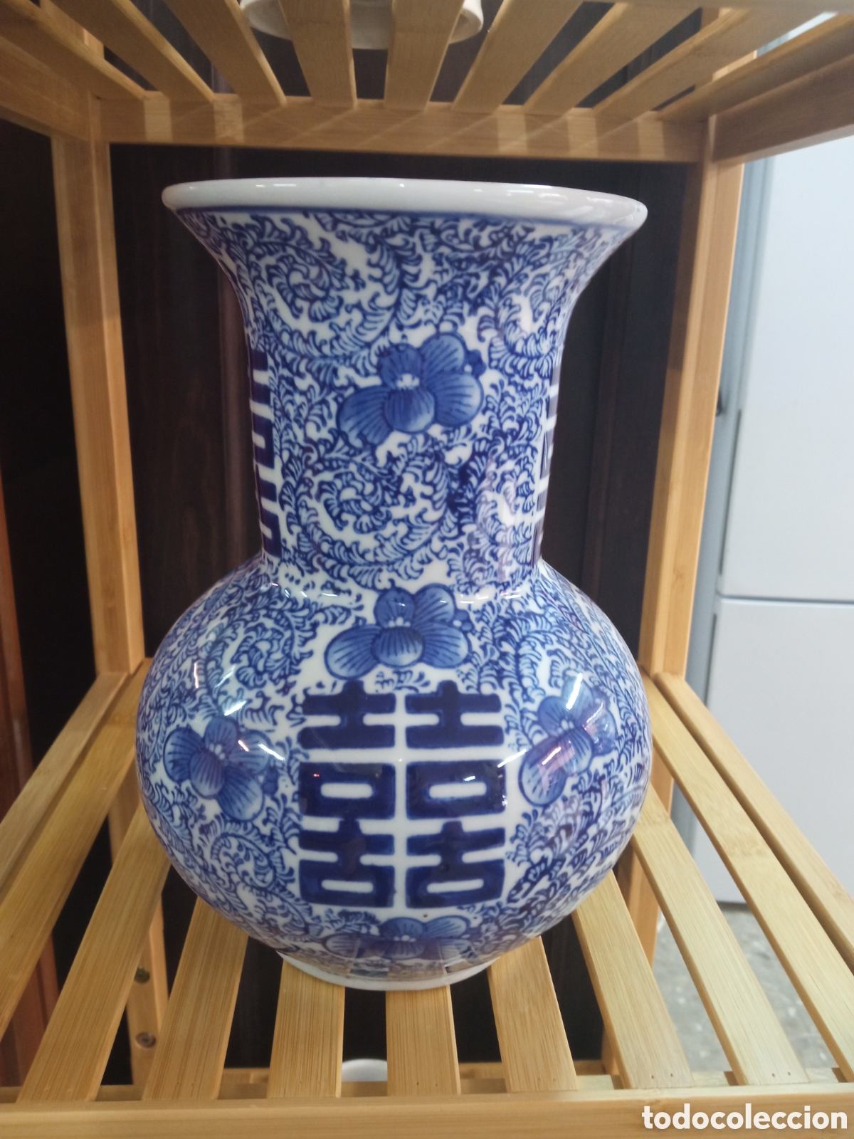 Oggetti Antichi: Bonito jarr&oacute;n de porcelana China de 24,5 cm de altura