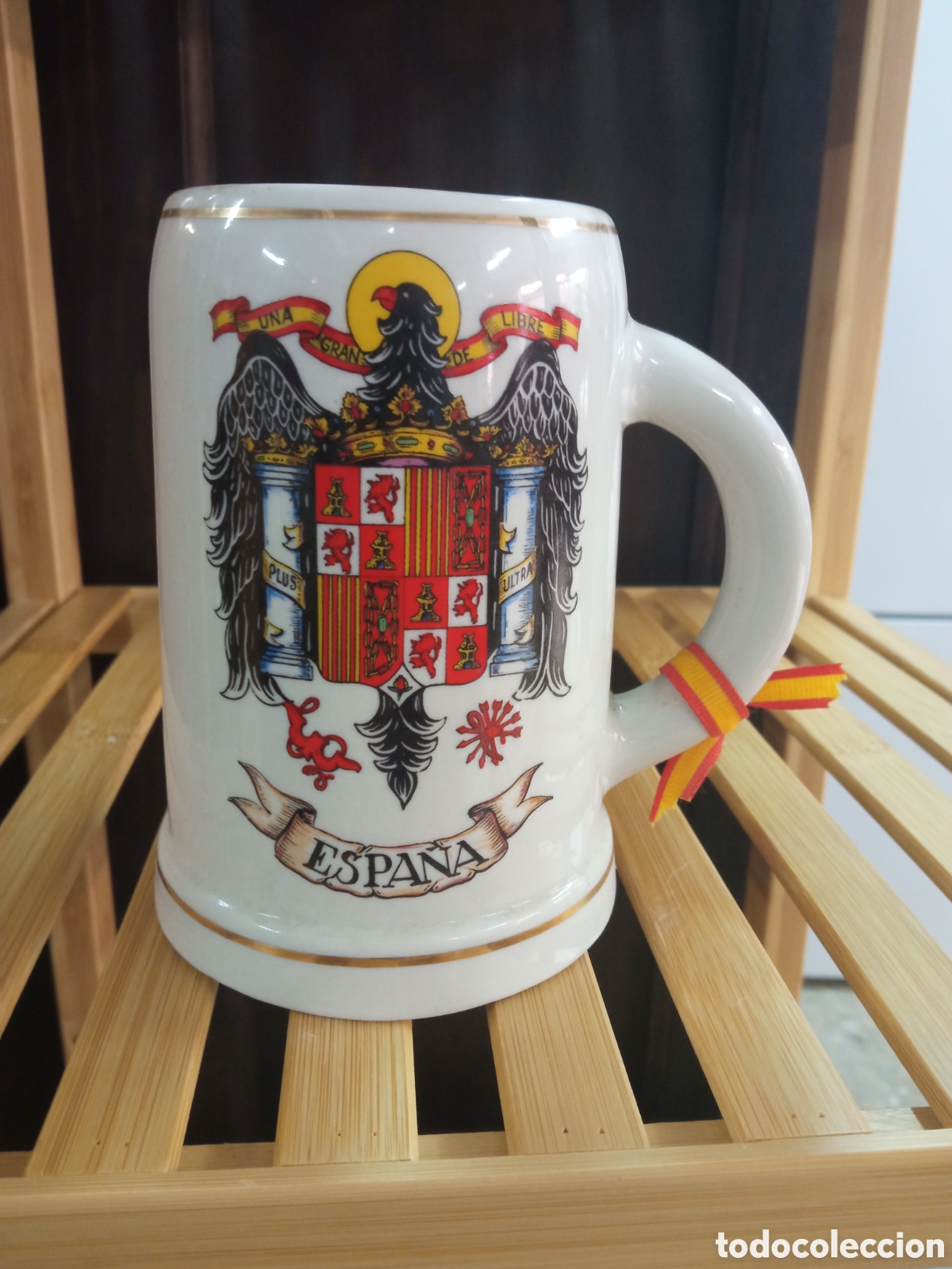 Antiquit&eacute;s: Jarra de porcelana con el Aguila de San Juan, 13,2cm de alto