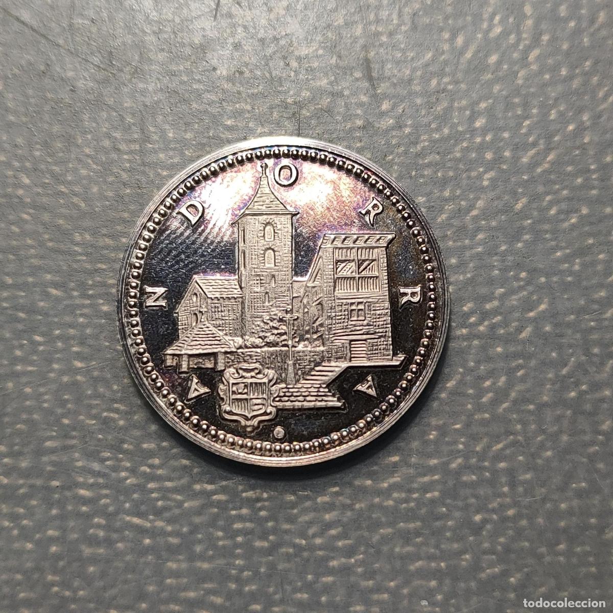 Antig&uuml;edades: MEDALLA RELIGIOSA ANDORRA MARE DE DEU D' ORDINO PLATA
