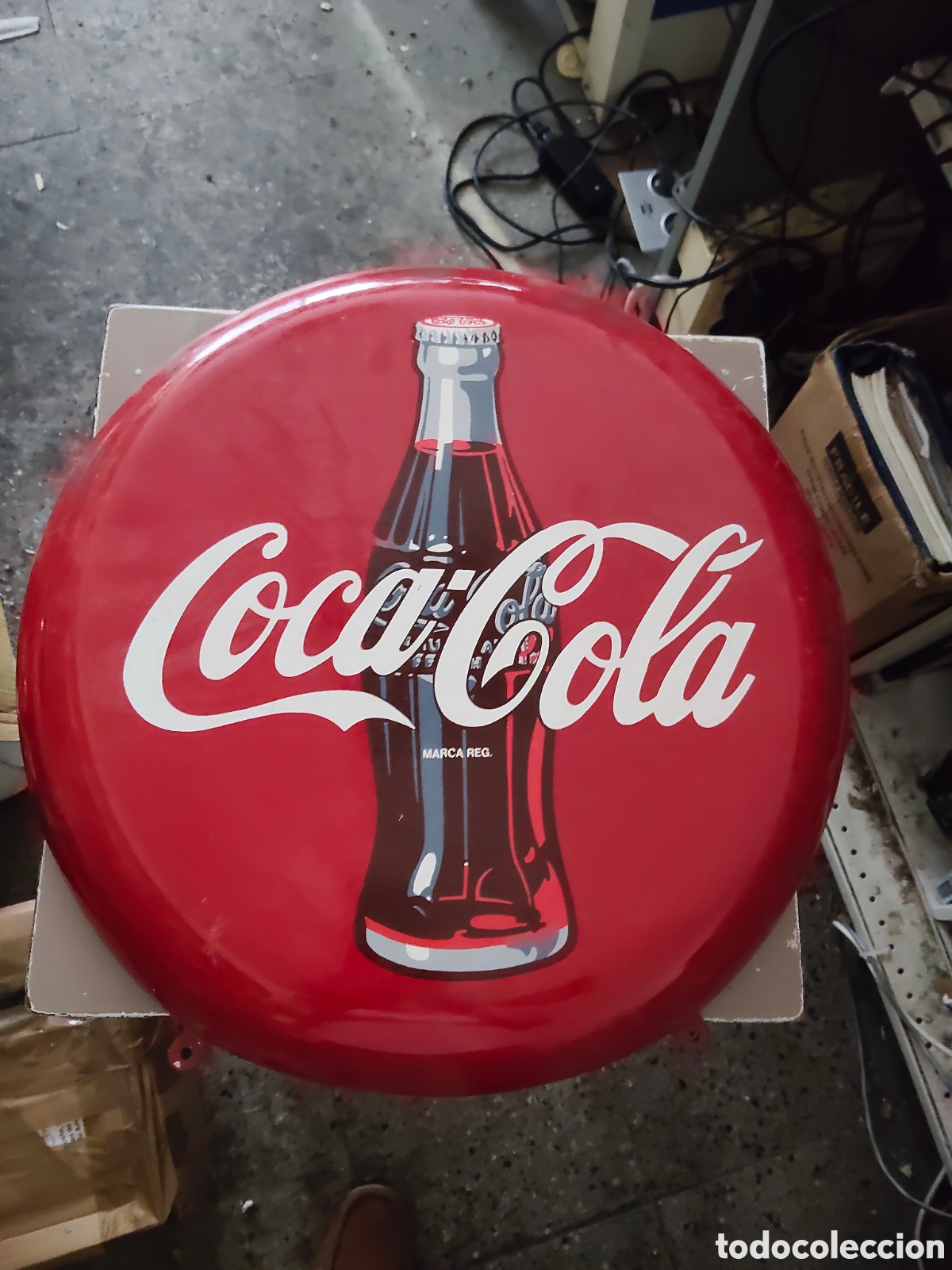 Antig&uuml;edades: CARTEL CHAPA COCA COLA ORIGINAL. HIERRO ESMALTADO. DIAMETRO 40,5. PROFUNDIDAS 4,5. A&Ntilde;OS 70.