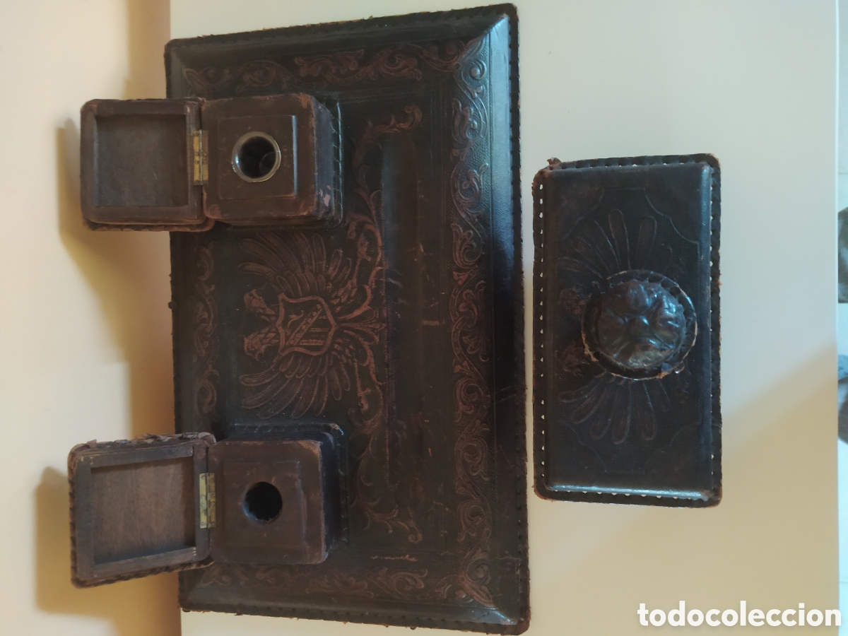 Antig&uuml;edades: Tintero vintage de cuero repujado - Foto 3